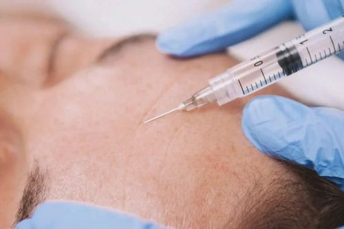 Thu 27 triệu đồng mỗi ca tiêm filler, cơ sở 'chui' bị đình chỉ 18 tháng