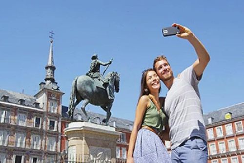 3 tính năng iPhone cần bật ngay khi du lịch