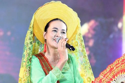 Choáng ngợp với di sản 2.000 năm tuổi của Khánh Hòa