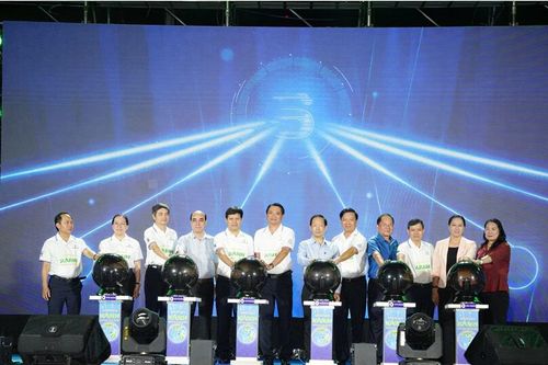 EVNSPC tổ chức Lễ hưởng ứng hưởng ứng Chiến dịch Giờ Trái đất 2026