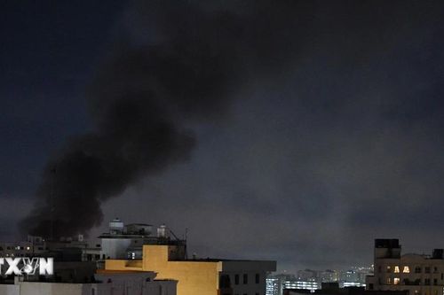 Israel không kích tổ hợp vũ khí hải quân tại Tehran