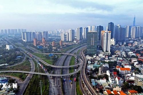 Xu hướng 'ly tâm' lan rộng, thị trường văn phòng Hà Nội đổi trục