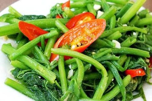 Loại rau xào tỏi vạn người mê, 'nhẹ bụng mà nhiều giá trị'