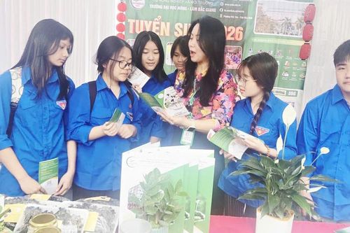 Lạng Sơn khơi thông 'điểm nghẽn' việc làm cho lao động miền núi