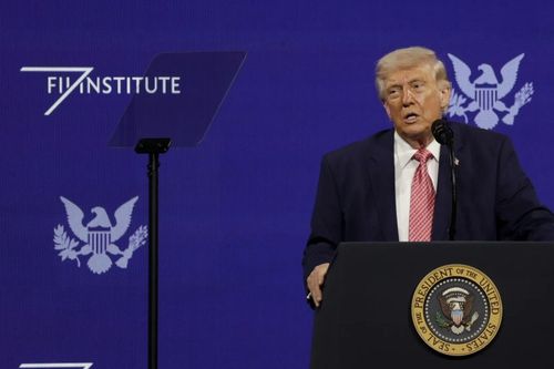 Ông Trump kêu gọi đầu tư, khẳng định Mỹ bước vào 'kỷ nguyên tăng trưởng mới'
