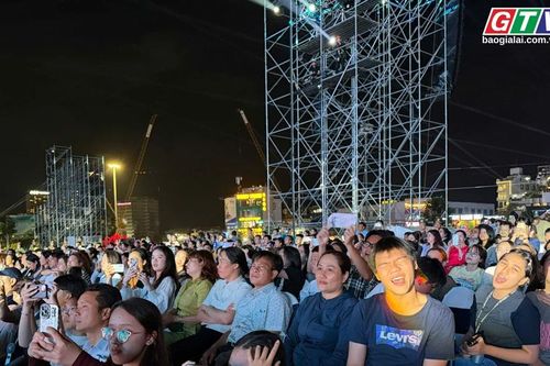 60s Gia Lai: 'Cháy' cùng Mega Concert
