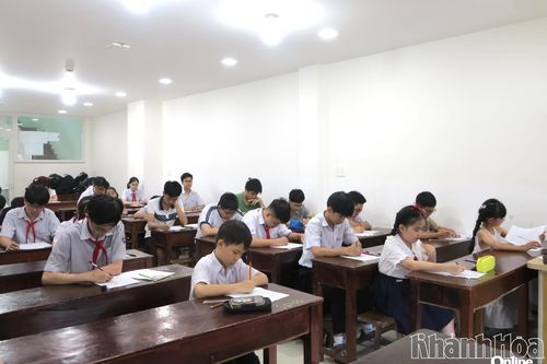 90 thí sinh tham dự kỳ thi Toán quốc tế SASMO tại Hội đồng thi Khánh Hòa