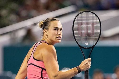 Aryna Sabalenka bảo vệ ngôi hậu Miami Open sau màn khổ chiến 3 set với Coco Gauff