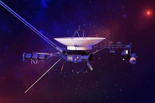 Tàu thăm dò Voyager 1 của NASA sắp cán mốc lịch sử cách Trái đất 1 ngày ánh sáng