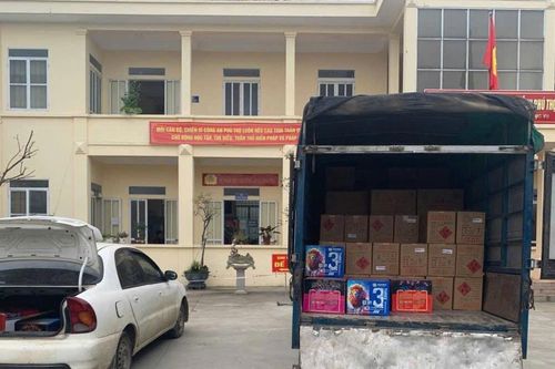 Công an tỉnh Phú Thọ khởi tố 6 bị can trong vụ buôn bán gần 2 tấn pháo hoa nổ