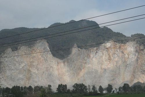 Quảng Trị chỉ đạo tăng cường quản lý đối với hoạt động khai thác khoáng sản,