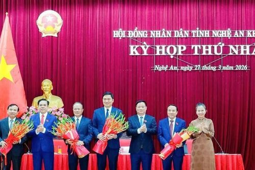 Kỳ họp thứ Nhất, HĐND tỉnh Nghệ An khóa XIX: Khơi thông nguồn lực, tiếp nối niềm tin cử tri