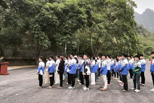 Tuyên truyền 3 văn kiện pháp lý về biên giới đất liền Việt Nam - Trung Quốc cho 485 giáo viên, học sinh