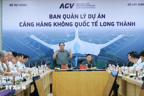 Thủ tướng: Đưa Cảng hàng không Long Thành vào khai thác thương mại trong quý 4/2026