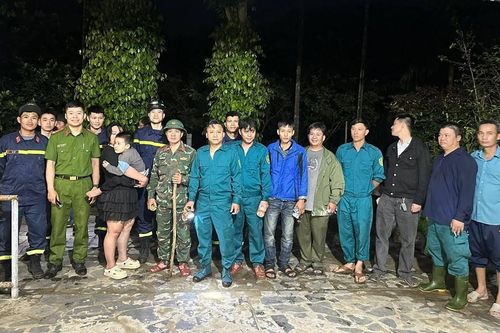 Huế: Tìm thấy cháu trai 5 tuổi bị lạc sau đồi