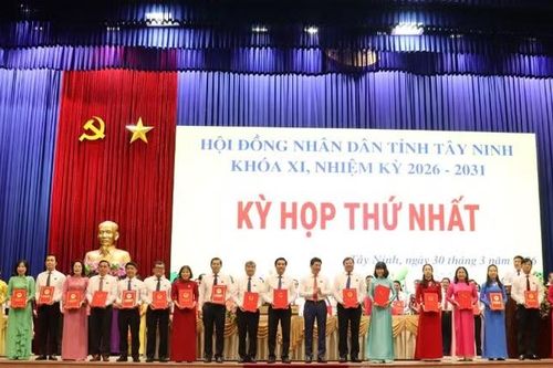 Đồng chí Nguyễn Mạnh Hùng tái đắc cử Chủ tịch Hội đồng nhân dân tỉnh Tây Ninh khóa XI