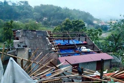Dông lốc gây thiệt hại ở phía bắc Thái Nguyên