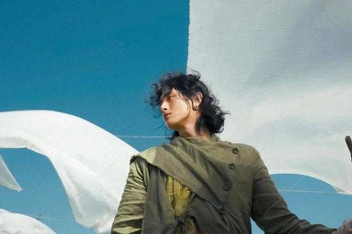 GREY D phát hành album 'Side A - Ánh Sáng'