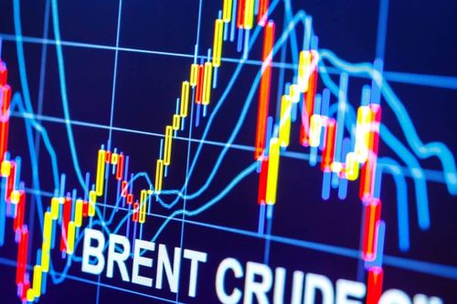 Giá dầu Brent vượt 115 USD, WTI phá mốc 100 USD do xung đột Trung Đông