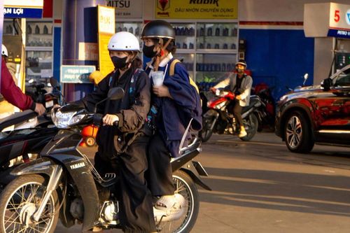 Người trẻ lên kế hoạch chi tiêu thời bão giá
