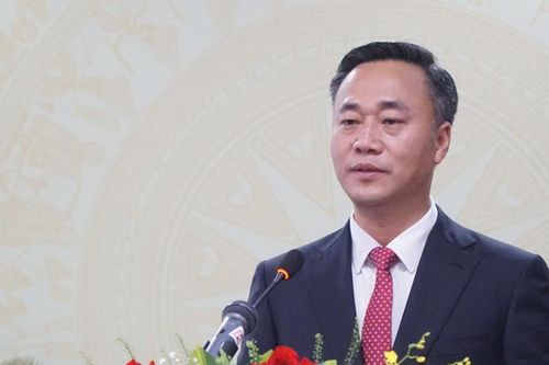 Ông Nguyễn Việt Hùng được bầu làm Chủ tịch UBND tỉnh Khánh Hòa