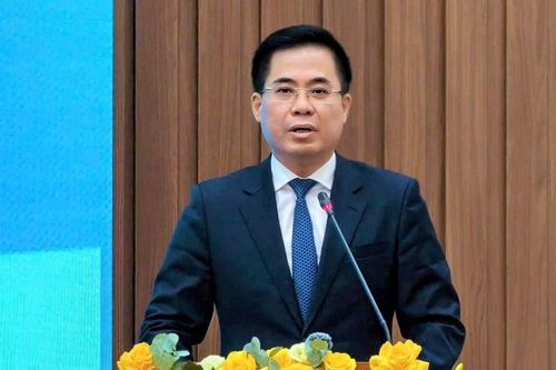 Ông Nguyễn Hoàng Giang tái đắc cử Chủ tịch UBND tỉnh Quảng Ngãi