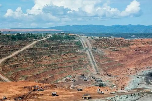 Bên trong mỏ đất hiếm lớn nhất thế giới trữ lượng 1,4 tỷ tấn
