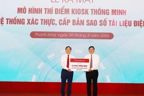 Agribank tài trợ 10 kiosk thông minh cho tỉnh Thanh Hóa