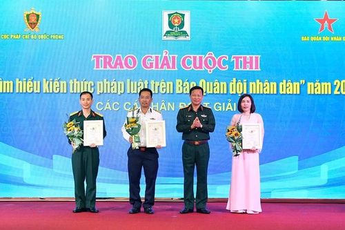 Một cá nhân thuộc VKSQS Quân khu 5 đoạt giải Ba cuộc thi tìm hiểu pháp luật 2025