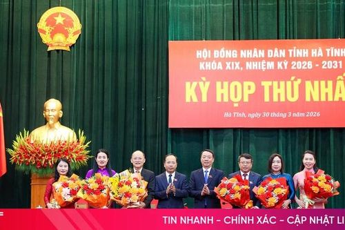 Kỳ họp thứ nhất HĐND tỉnh Hà Tĩnh khóa XIX bầu các chức danh, thông qua nhiều nội dung quan trọng