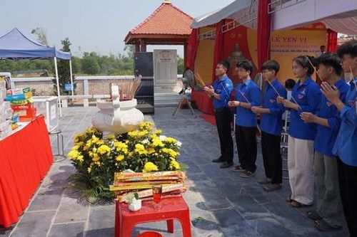 Viết tiếp khúc tráng ca về 20 liệt sĩ Đại đội pháo binh 45 Hà Tĩnh