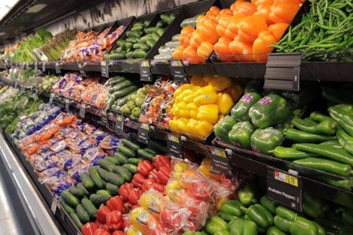 Hệ thống siêu thị đã 'chiến thắng' các cô bán rau củ quả ở chợ, ven đường?