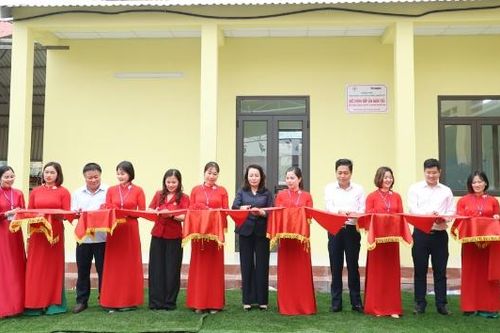 Hội Chữ thập đỏ tỉnh Bắc Ninh khánh thành, bàn giao bếp ăn bán trú tại Trường Mầm non xã Tam Tiến