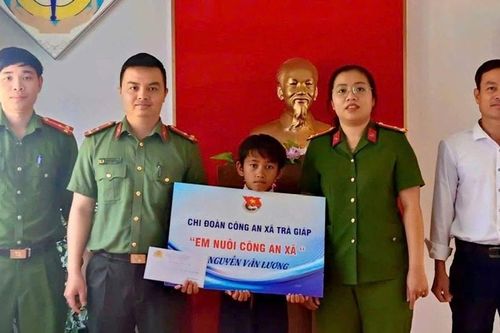 'Em nuôi công an xã' ở vùng cao Trà Giáp