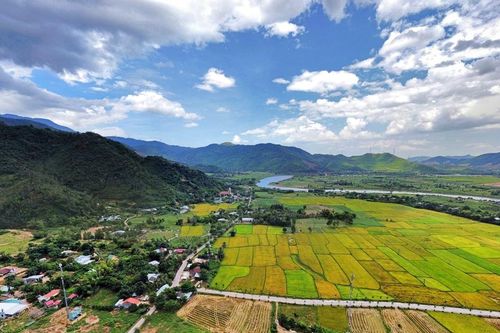 Phát triển không gian du lịch phía tây bắc thành phố
