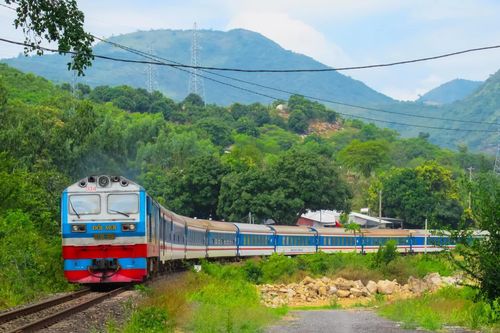 Ban hành kế hoạch phát triển nguồn nhân lực đường sắt