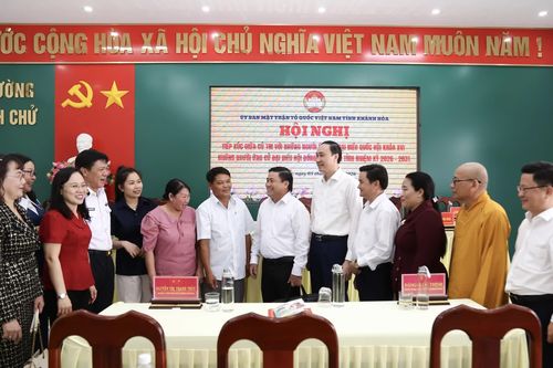 Lá phiếu cử tri gửi gắm trách nhiệm người đại biểu