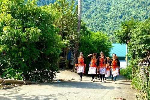 Đồng bộ hạ tầng - đột phá từ sức dân