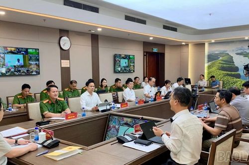 Hội nghị trực tuyến toàn quốc triển khai công tác đo đạc, lập bản đồ địa chính