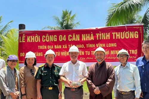 Viện Chuyên Tu và Bộ Tư lệnh TP.HCM bàn giao 4 căn nhà 'Tình nghĩa quân - dân'