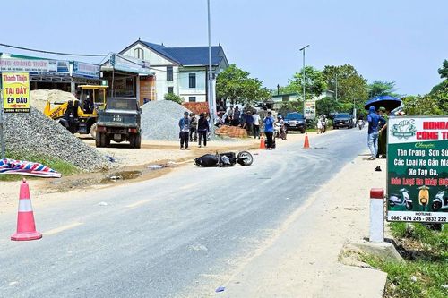 Vụ tai nạn khiến người đi xe máy điện tử vong ở Quảng Trị: Ô tô tải có còn hạn kiểm định?