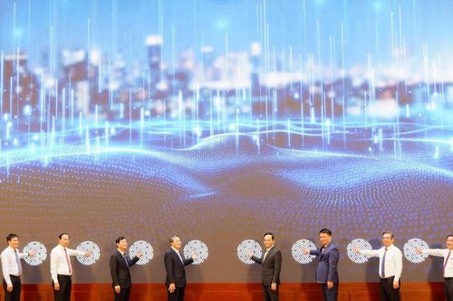 Tiếp nối tinh thần trách nhiệm, kiến tạo quyết sách đột phá