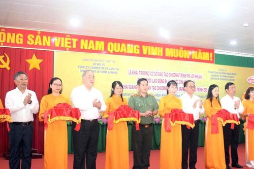 TP. Cần Thơ: Khai trương Cơ sở đào tạo phi lợi nhuận cho người lao động đi làm việc ở nước ngoài