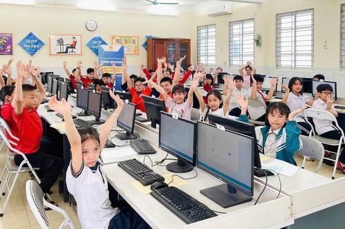 Hơn 3.300 học sinh Hà Nội thi tài năng tin học trẻ quốc tế