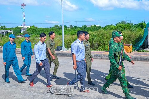 Lực lượng dân quân tự vệ sát cánh bảo vệ Tổ quốc