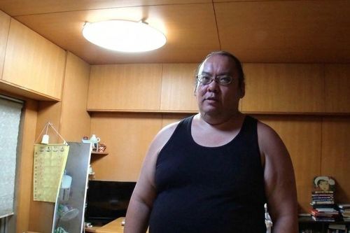 Có tiền, có nhà nhưng lại đánh mất chính mình, cuộc sống của người đàn ông 35 tuổi khiến ai nghe cũng chạnh lòng