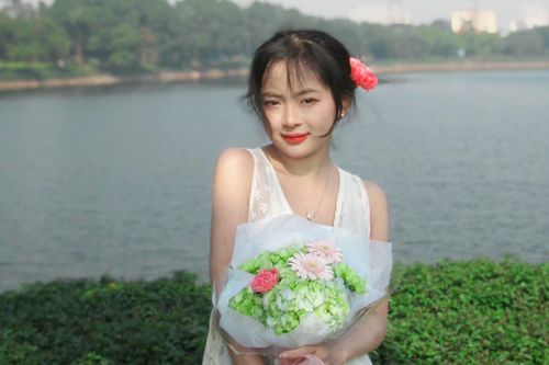 Câu nói của mẹ giúp cô gái 23 tuổi bệnh nặng vượt chuỗi ngày cận kề cái chết