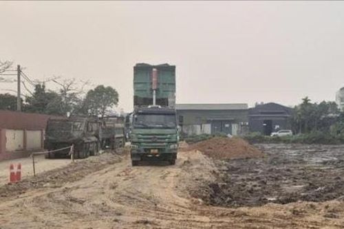 Xã Hoài Đức đẩy nhanh việc cấp giấy chứng nhận quyền sử dụng đất cho người dân