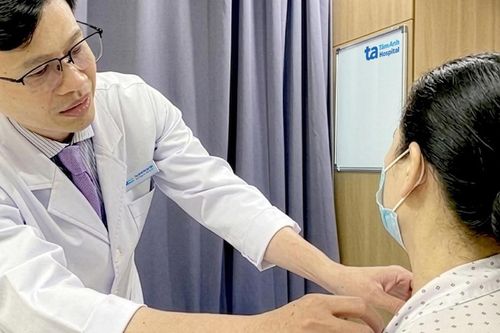 Người phụ nữ 69 bị ung thư tuyến giáp di căn thừa nhận mắc sai lầm này suốt 2 năm