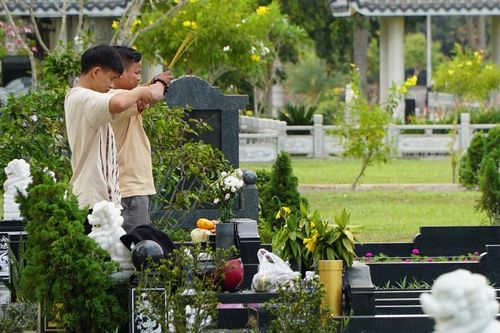 Điều đặc biệt của Thanh minh 2026 và những ngày giờ đẹp nên đi tảo mộ để cầu bình an, may mắn